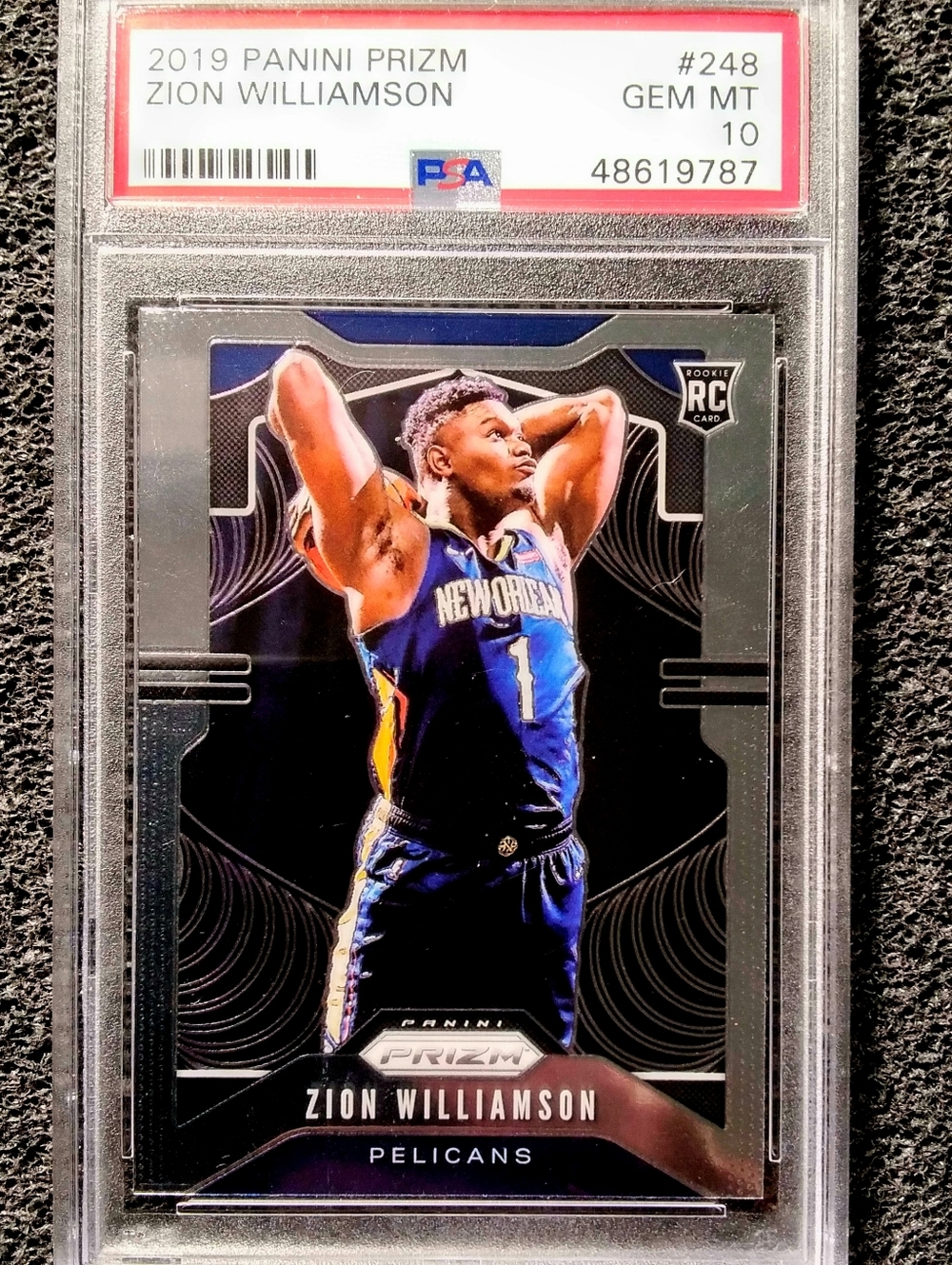 Zion Williamson Panini Prizm  Basketball Rookie Card. PSA 10